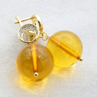 Серьги из янтарных прозрачных шаров медового цвета
