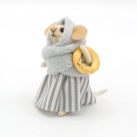Интерьерная кукла «Мышка в юбке»