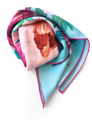 Платок «Фламинго» с ручной подшивкой