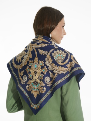 Платок «Русское золотное шитьё» с ручной подшивкой