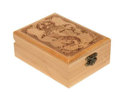 Блесна в подарочной деревянной коробочке
